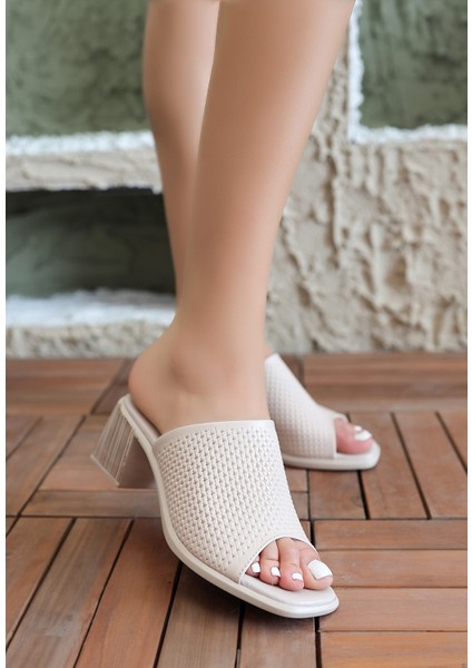 Bernishoes Zanna Bej Cilt Topuklu Terlik