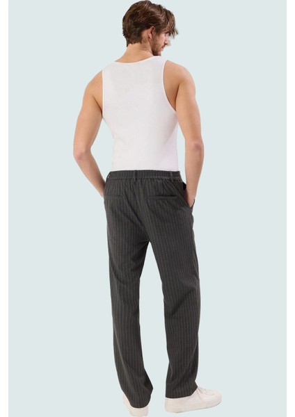 Erkek Baggy Fit Boru Paça Pantolon Düz Desen Günlük Kombinler Hafta Sonu Dayanıklı Malzeme fiyatları