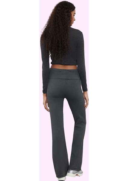 Kadın Ispanyol Paça Örme Pantolon Normal Bel Düz Desen Günlük Kullanım Yaz Aylarının Vazgeçilmezi modelleri