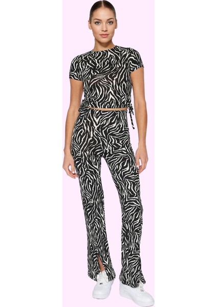 Kadın Yüksek Bel Flare Pantolon Zebra Desenli Yırtmaçlı Yazlık Günlük Yaz Aylarının Vazgeçilmezi modelleri