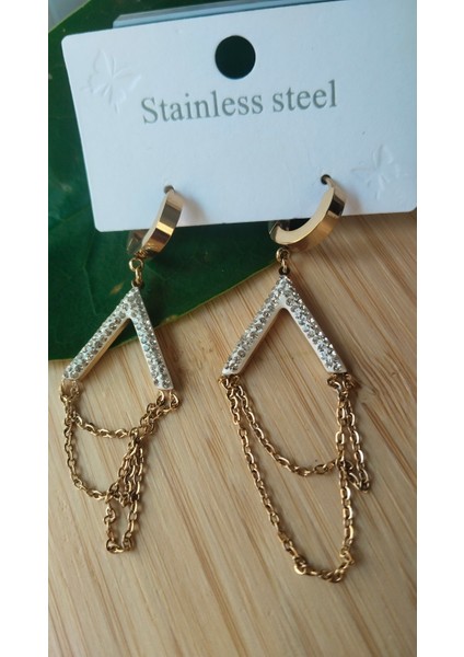 Gold Lüks Gösterişli Figürlü Sallantılı Küpe