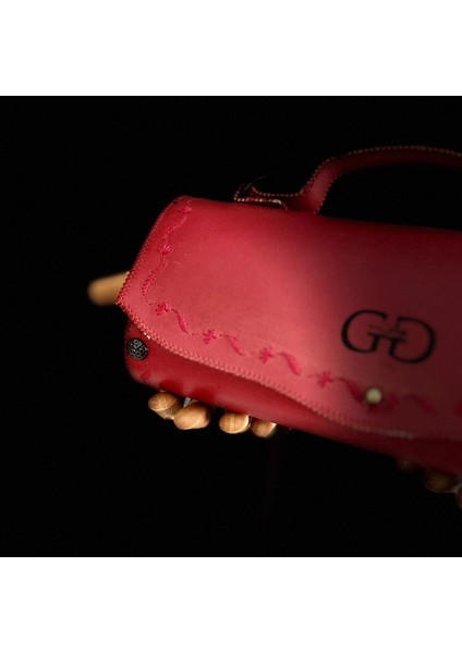 Hakiki Deri, El Yapımı Bayan Çanta, Bayan Cüzdan Larissa V119 modelleri