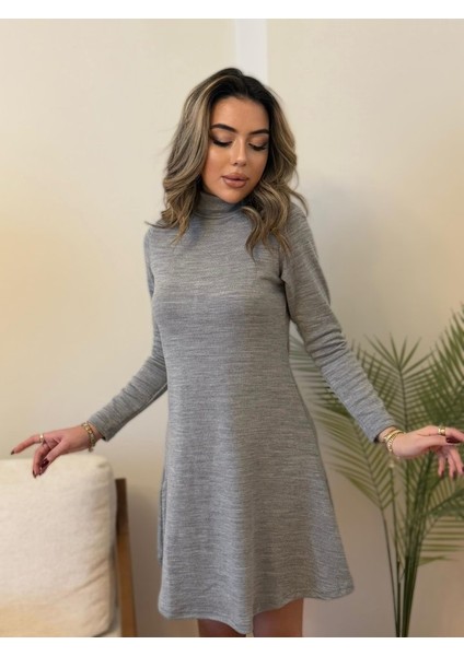 Kadın Uzun Kollu Balıkçı Yaka Salaş Kusa Akrilik Elbise fırsatları