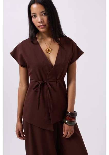 Bağcık Detay Yelek