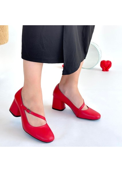 Bernishoes Kier Kırmızı Cilt Topuklu Ayakkabı modelleri