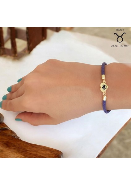 Altın Plakalı 14 Ayar Boğa Burçlarına Özel Kalp Motifli Doğal Mor Derili Hediye BILEKLIK-472BURÇ fiyatları