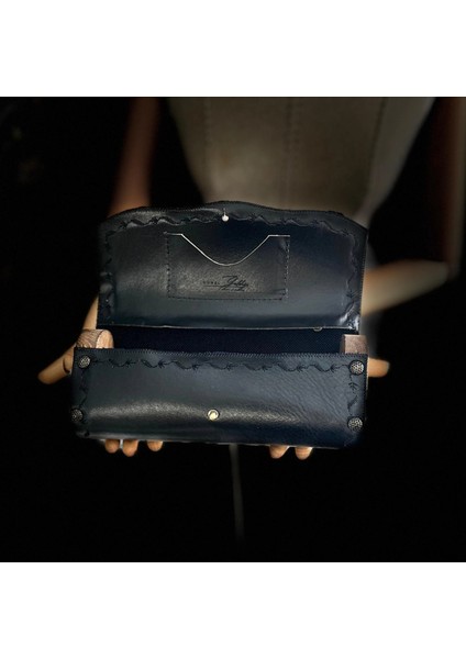 Hakiki Deri, El Yapımı Bayan Çanta, Bayan Cüzdan Larissa V134 indirimleri