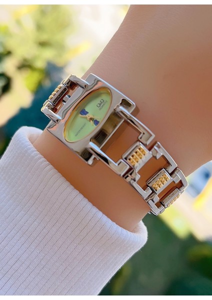 QZ01J7821A Vintage Kadın Kol Saati