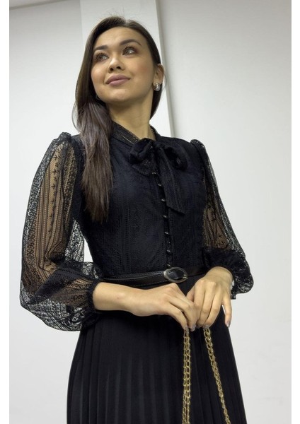 Kadın Denim Kumaş Dantel Detay Pileseli Elbise fırsatları