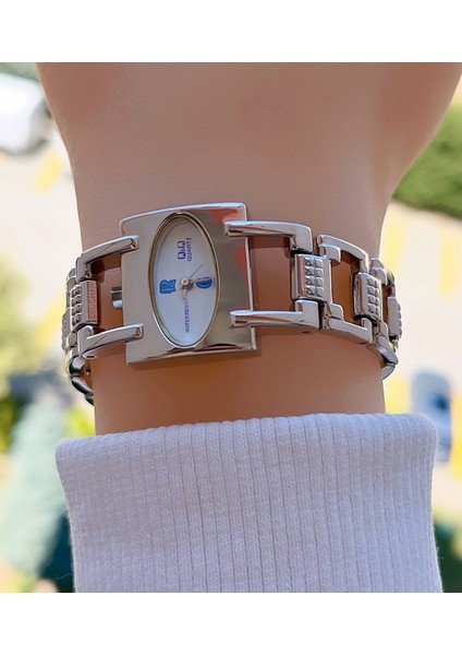 QZ01J7821A2 Vintage Kadın Kol Saati fırsatları