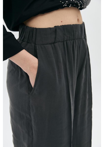 Beli Lastikli Nervürlü Bol Paça Pantolon modelleri