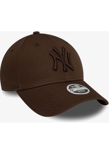 League Essentials 9forty fırsatları