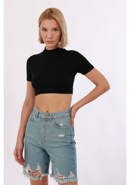 Kadın Kısa Kol Crop modelleri