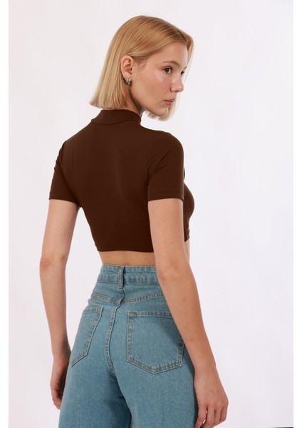 Kadın Kısa Kol Crop fırsatları