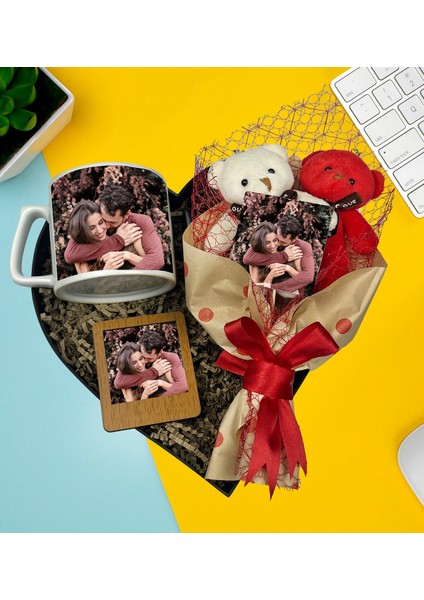 Kişiye Özel Premium Kalp Kutu Fotoğraflı Resimli Ayıcık Buketi Resimli Çay ve Nescafe Fincanı Ahşap Kahve Masaüstü Çerçeve