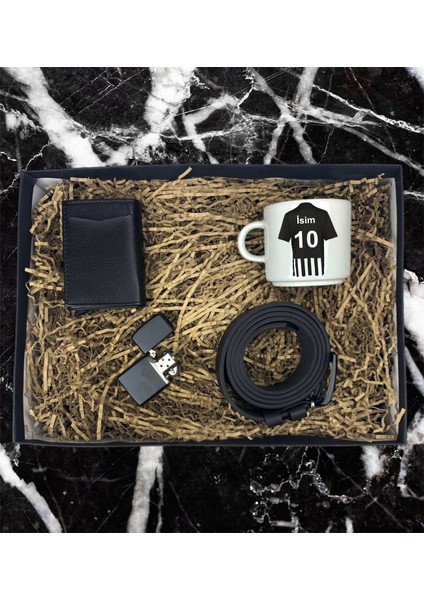 Kişiye Özel Siyah Beyaz Taraftar Forma Tasarımlı Nescafe Fincanı Mekanizmalı Cüzdan Kemer Çakmak Özel Hediye Seti