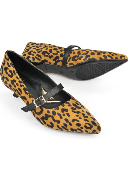 , Kadın Hakiki Deri Ayakkabı 1531050Z26104804K2 Leopar