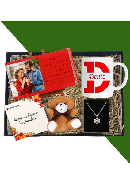 Kişiye Özel Yatay Renkli Masaüstü Her Ay Için Özel 12 Fotoğraflı Masa Takvim ve Kupa Bardak Peluş Ayıcık Kartanesi Gümüş Kaplama Kolye