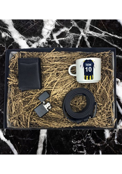 Kişiye Özel Sarı Lacivert Taraftar Forma Tasarımlı Nescafe Fincanı Mekanizmalı Cüzdan Kemer Çakmak Özel Hediye Seti