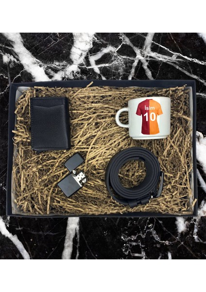 Kişiye Özel Sarı Kırmızı Taraftar Forma Tasarımlı Nescafe Fincanı Mekanizmalı Cüzdan Kemer Çakmak Özel Hediye Seti