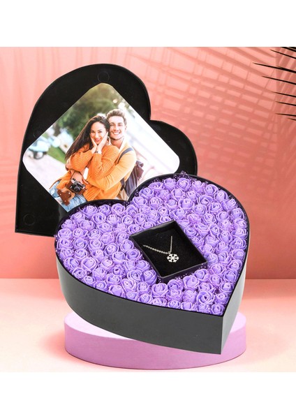 Kişiye Özel Fotoğraflı New Kalp Kutu Çiçek ve Kartanesi Kolye Sevgiliye Özel