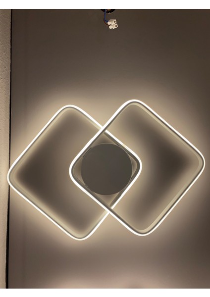 Yüksek Aydınlatmalı Kare Siyah Tavan Plafonyer LED Avize, 3 Renk Aydınlatma fırsatları