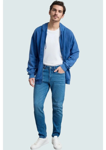Erkek Orta Denim Kot Pantolon Essential Fit Boru Paça Günlük Kombinler Yaz Aylarının Vazgeçilmezi