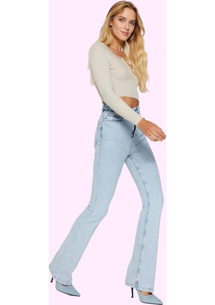 Kadın Yüksek Bel Flare Jean Uzun Boy Günlük Stil Modern Tasarım Yaz Aylarının Vazgeçilmezi modelleri