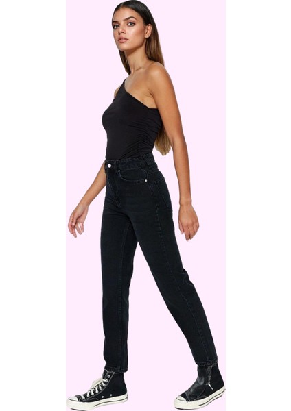 Kadın Yüksek Bel Geniş Paça Mom Jean Denim Pantolon Günlük Stil Yaz Aylarının Vazgeçilmezi fiyatları