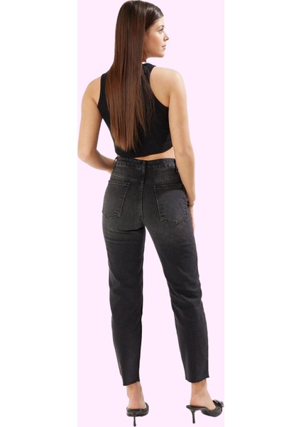 Kadın Mom Jean Geniş Paça Uzun Boy Denim Düz Desen Günlük Stil Hafta Sonu Kaliteli Malzeme modelleri