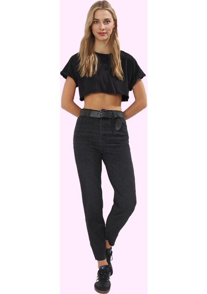 Kadın Yüksek Bel Mom Fit Jean Düz Desen Günlük Kombinler Hafta Sonu Yaz Aylarının Vazgeçilmezi