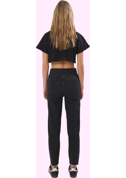 Kadın Yüksek Bel Mom Fit Jean Düz Desen Günlük Kombinler Hafta Sonu Yaz Aylarının Vazgeçilmezi modelleri