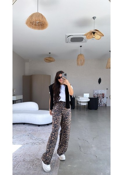 Kadın Saten Kumaş Leopar Desenli Pantolon