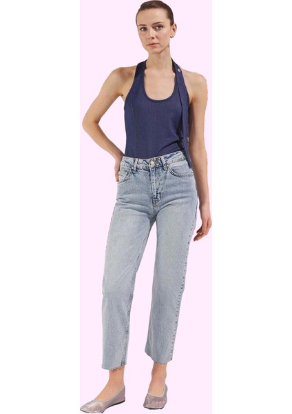 Kadın Uzun Boy Straight Jean Denim Pantolon Düz Desen Günlük Kombinler Yaz Aylarının Vazgeçilmezi