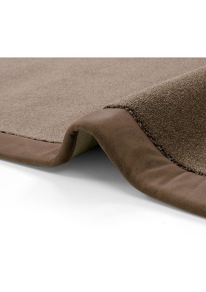 Bounty Bordürlü Düz Renk Kahverengi Kalın Halı Modern Dokuma Ofis Mağaza Fuar Showroom Salon Halısı