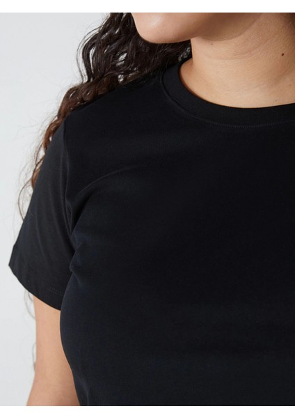 Lcw Vision Siyah Bisiklet Yaka Düz Kısa Kollu Kadın Tişört indirimleri
