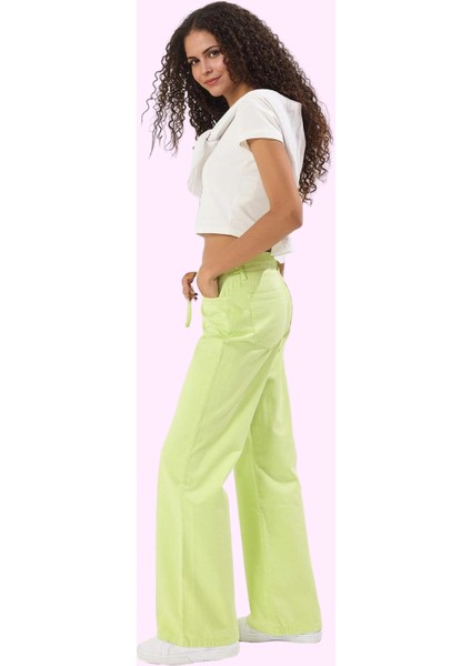 Kadın Pamuk Denim Pantolon Normal Bel Geniş Paça Rahat Günlük Stil Yaz Aylarının Vazgeçilmezi fiyatları