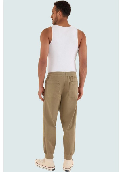 Erkek Rahat Jogger Pantolon Günlük Kullanım Için Pamuk Gabardin Kumaş Yaz Aylarının Vazgeçilmezi modelleri