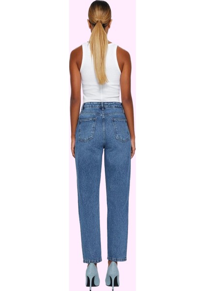 Kadın Pamuk Mom Jean Denim Pantolon Yüksek Bel Regular Boy Günlük Kullanım Kaliteli Malzeme modelleri