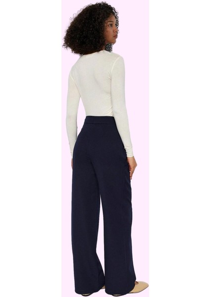 Kadın Regular Yüksek Bel Geniş Paça Pantolon Düz Desen Casual Kış Yaz Aylarının Vazgeçilmezi modelleri