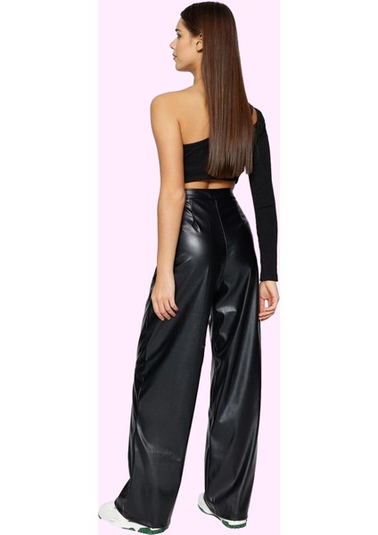 Kadın Suni Deri Pantolon Yüksek Bel Geniş Paça Nervürlü Detay Günlük ve Şık Modern Tasarım modelleri