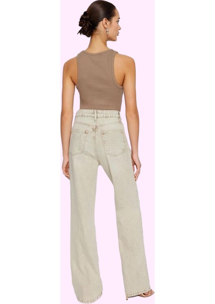 Kadın Pamuklu Wide Leg Jean Pantolon Rahatlık ve Stil Bir Arada Yaz Aylarının Vazgeçilmezi fiyatları