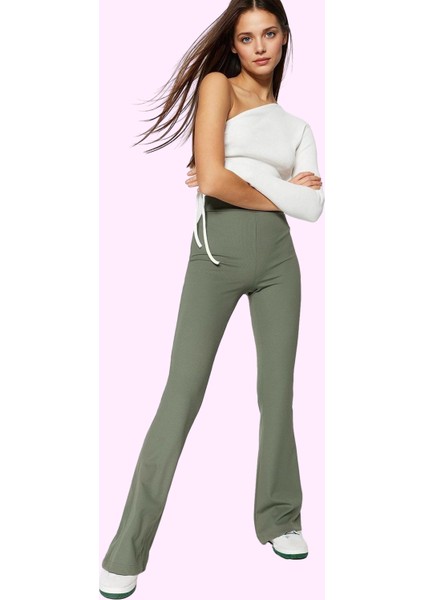 Kadın Renk Düz Desenli Flare Pantolon Esnek Yüksek Bel Günlük Kullanım Yaz Aylarının Vazgeçilmezi