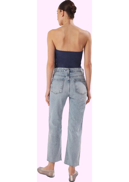 Kadın Denim Straight Jean Pantolon; Normal Bel Rahat Kalıp Günlük Stil Yaz Aylarının Vazgeçilmezi modelleri