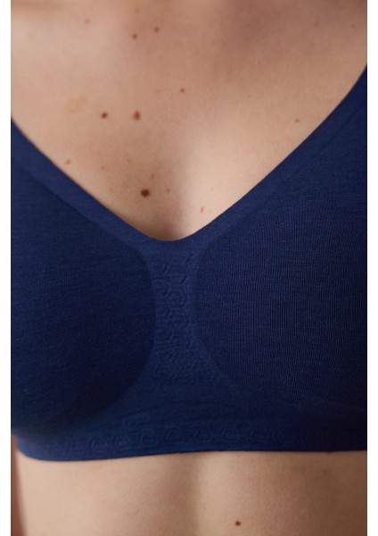 24 Saat İz Bırakmayan Lacivert Sütyen