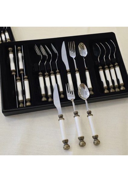 18 Parça Porselen Tatlı Kaşık Takımı Antik