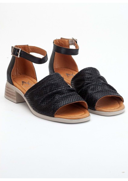 Kadın Hakiki Deri Kalın Bantlı Alçak Topuklu Sandalet - Sıyah-Krep fırsatları
