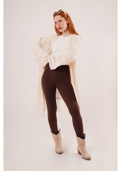 Delikli Geçişli Püskül Detay Uzun Triko Krem Hırka fiyatları