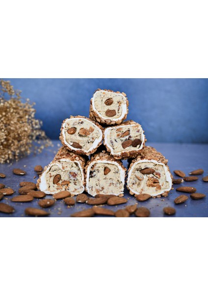 Mega Badem Kremalı Sarma Türk Lokumu 1000 gr