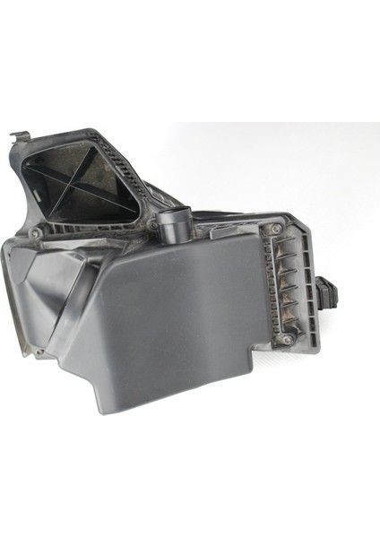 Audi A4/a5/q5 Hava Filtre Kutusu 1.8 Benzin 2008-2017